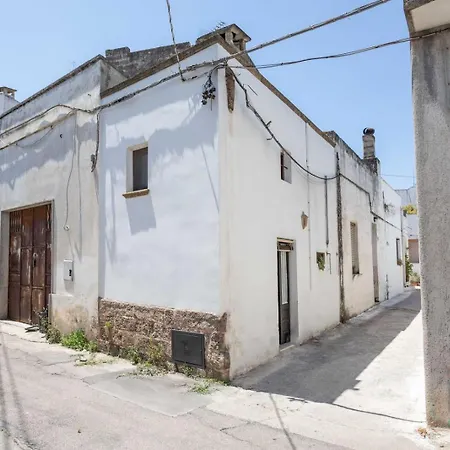 Casetta Centro Storico Puglia On Line